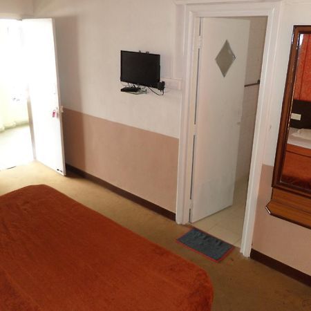 Hotel Ayodhya Nashik Extérieur photo