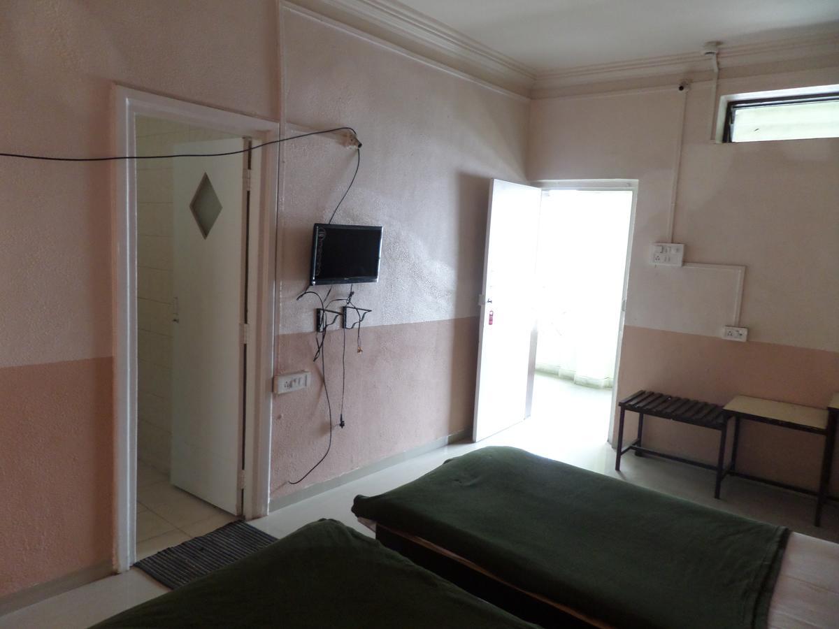 Hotel Ayodhya Nashik Extérieur photo